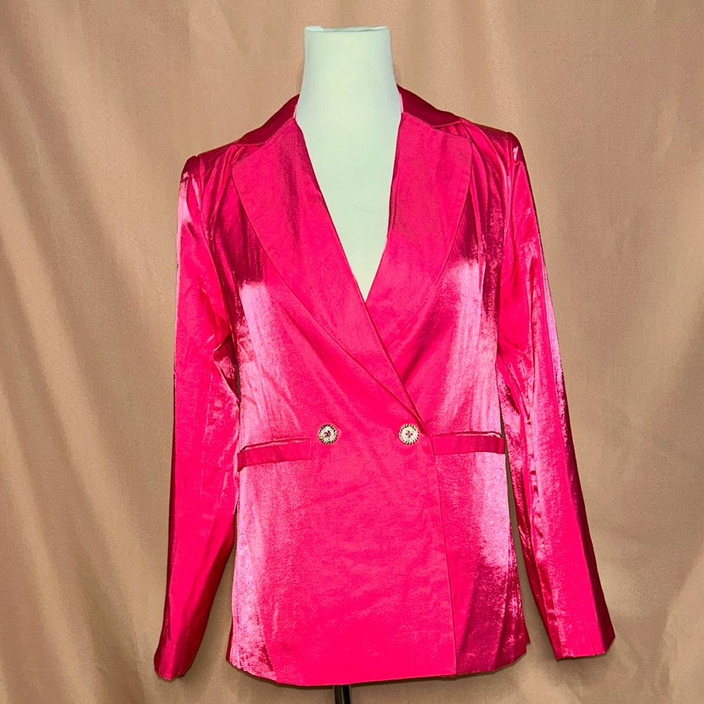 Shiny fuschia double breasted blazer
